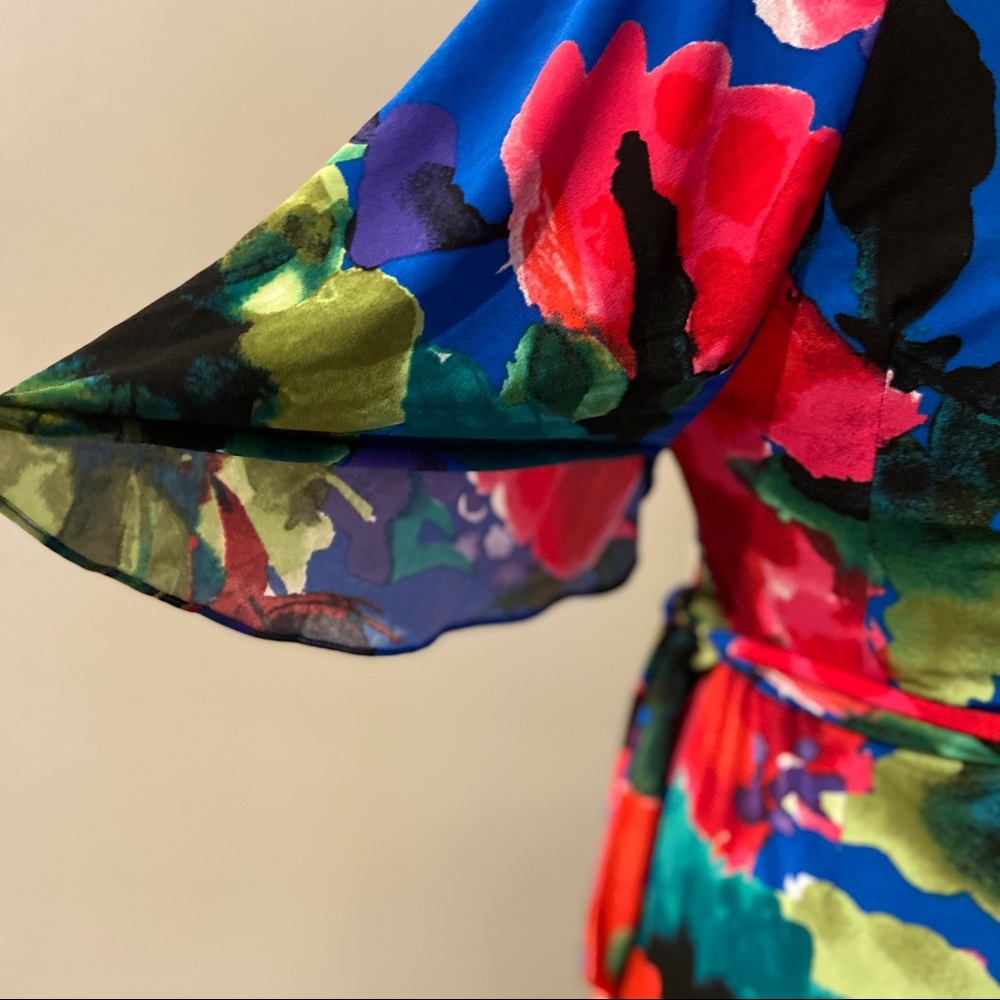 NEW TAHARI ASL Multicolor Floral Short Sleeved Dress size 6 - Picture 9 of 13